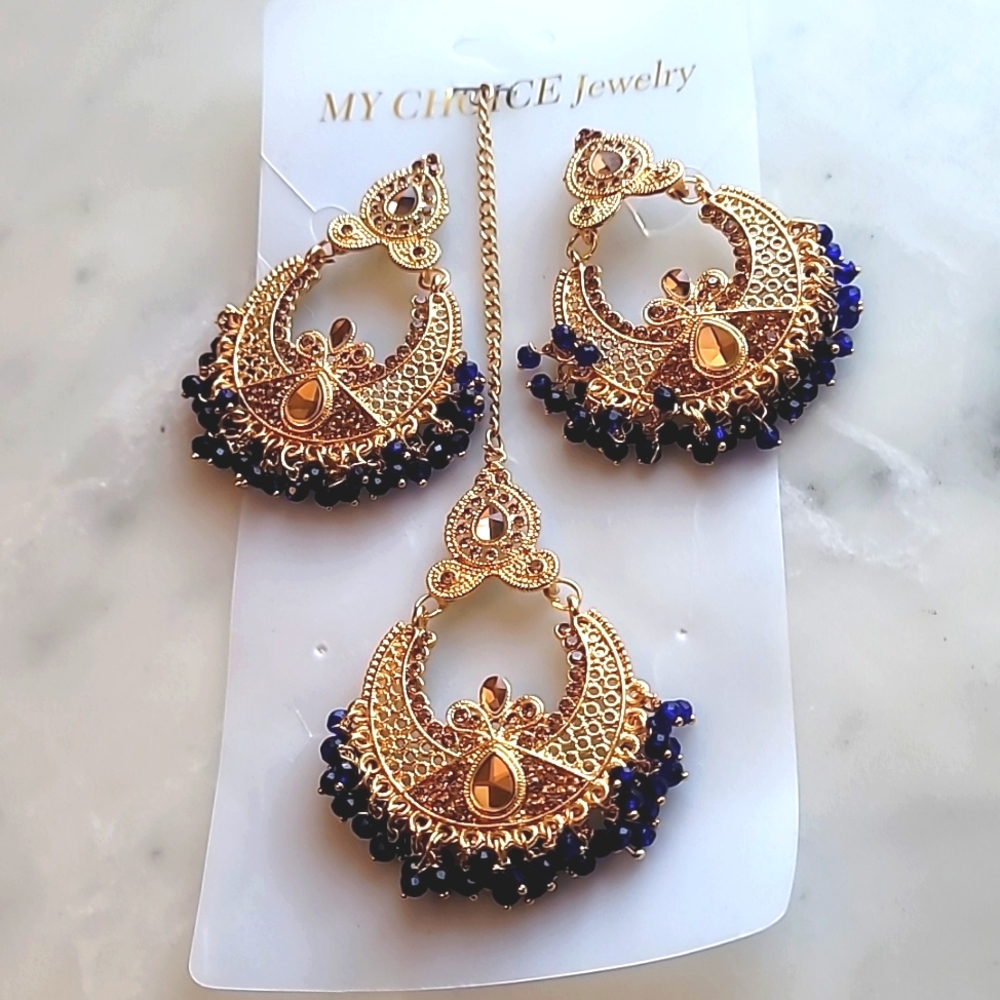Pakistani/Indian jewelry set